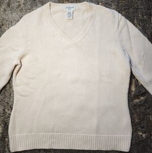 VINTAGE 90's Cream Vneck Knit ST. JOHN'S BAY Sweater